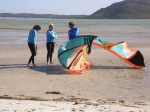 GALLERY KITING  (35)